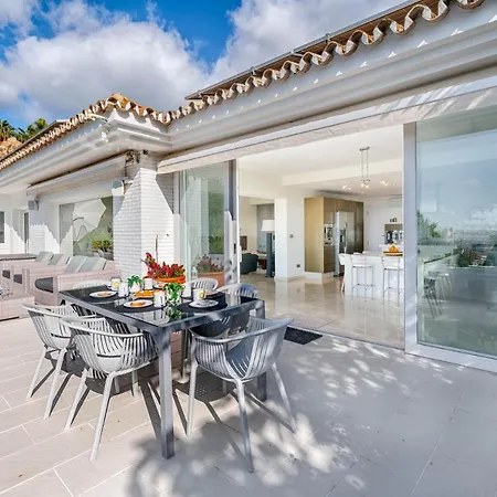 Villa Majestic Katharina In Pueblo Benalmádena
