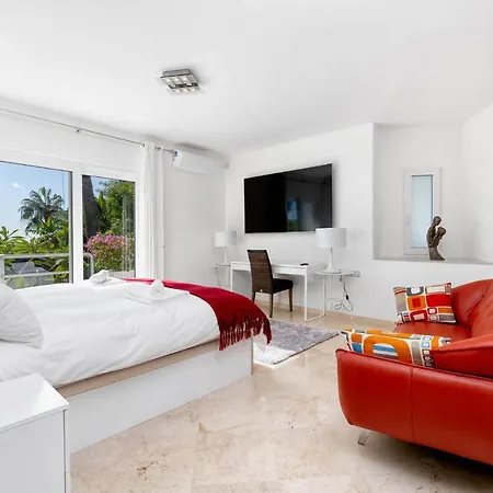 Majestic Katharina In Pueblo Villa Benalmádena