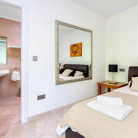 Villa Majestic Katharina In Pueblo Benalmádena
